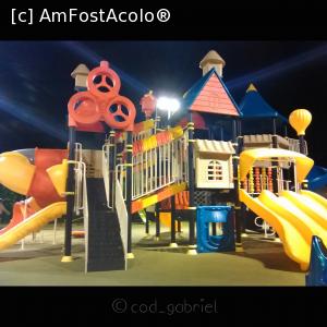 [P05] Locul de joacă al Hotelului Capitol, Jupiter.  » foto by cod_gabriel
 - 
<span class="allrVoted glyphicon glyphicon-heart hidden" id="av824726"></span>
<a class="m-l-10 hidden" id="sv824726" onclick="voting_Foto_DelVot(,824726,2316)" role="button">șterge vot <span class="glyphicon glyphicon-remove"></span></a>
<a id="v9824726" class=" c-red"  onclick="voting_Foto_SetVot(824726)" role="button"><span class="glyphicon glyphicon-heart-empty"></span> <b>LIKE</b> = Votează poza</a> <img class="hidden"  id="f824726W9" src="/imagini/loader.gif" border="0" /><span class="AjErrMes hidden" id="e824726ErM"></span>
