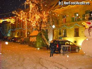[P05] Foto in centru cetatii Sighisoara » foto by yuly68*
 - 
<span class="allrVoted glyphicon glyphicon-heart hidden" id="av385103"></span>
<a class="m-l-10 hidden" id="sv385103" onclick="voting_Foto_DelVot(,385103,2320)" role="button">șterge vot <span class="glyphicon glyphicon-remove"></span></a>
<a id="v9385103" class=" c-red"  onclick="voting_Foto_SetVot(385103)" role="button"><span class="glyphicon glyphicon-heart-empty"></span> <b>LIKE</b> = Votează poza</a> <img class="hidden"  id="f385103W9" src="/imagini/loader.gif" border="0" /><span class="AjErrMes hidden" id="e385103ErM"></span>