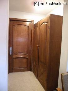[P01] Hol camera Hotel Sighisoara » foto by ked
 - 
<span class="allrVoted glyphicon glyphicon-heart hidden" id="av79231"></span>
<a class="m-l-10 hidden" id="sv79231" onclick="voting_Foto_DelVot(,79231,2329)" role="button">șterge vot <span class="glyphicon glyphicon-remove"></span></a>
<a id="v979231" class=" c-red"  onclick="voting_Foto_SetVot(79231)" role="button"><span class="glyphicon glyphicon-heart-empty"></span> <b>LIKE</b> = Votează poza</a> <img class="hidden"  id="f79231W9" src="/imagini/loader.gif" border="0" /><span class="AjErrMes hidden" id="e79231ErM"></span>