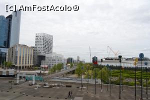 [P46] Partea cealalta de pe Grande Arche (la deapta unde este verdeata este cimitirul istoric)  » foto by AZE
 - 
<span class="allrVoted glyphicon glyphicon-heart hidden" id="av892246"></span>
<a class="m-l-10 hidden" id="sv892246" onclick="voting_Foto_DelVot(,892246,2333)" role="button">șterge vot <span class="glyphicon glyphicon-remove"></span></a>
<a id="v9892246" class=" c-red"  onclick="voting_Foto_SetVot(892246)" role="button"><span class="glyphicon glyphicon-heart-empty"></span> <b>LIKE</b> = Votează poza</a> <img class="hidden"  id="f892246W9" src="/imagini/loader.gif" border="0" /><span class="AjErrMes hidden" id="e892246ErM"></span>