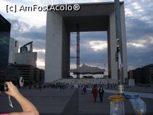 [P17] Paris. La Defence. Marele Arc.  » foto by mihaelavoicu
 - 
<span class="allrVoted glyphicon glyphicon-heart hidden" id="av1143327"></span>
<a class="m-l-10 hidden" id="sv1143327" onclick="voting_Foto_DelVot(,1143327,2333)" role="button">șterge vot <span class="glyphicon glyphicon-remove"></span></a>
<a id="v91143327" class=" c-red"  onclick="voting_Foto_SetVot(1143327)" role="button"><span class="glyphicon glyphicon-heart-empty"></span> <b>LIKE</b> = Votează poza</a> <img class="hidden"  id="f1143327W9" src="/imagini/loader.gif" border="0" /><span class="AjErrMes hidden" id="e1143327ErM"></span>