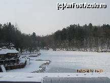 [P02] Lacul Ursu inghetat (e frumos si iarna, dar e mai frumos vara, cand plutesti in nestire)  » foto by ionut_c
 - 
<span class="allrVoted glyphicon glyphicon-heart hidden" id="av393564"></span>
<a class="m-l-10 hidden" id="sv393564" onclick="voting_Foto_DelVot(,393564,2336)" role="button">șterge vot <span class="glyphicon glyphicon-remove"></span></a>
<a id="v9393564" class=" c-red"  onclick="voting_Foto_SetVot(393564)" role="button"><span class="glyphicon glyphicon-heart-empty"></span> <b>LIKE</b> = Votează poza</a> <img class="hidden"  id="f393564W9" src="/imagini/loader.gif" border="0" /><span class="AjErrMes hidden" id="e393564ErM"></span>