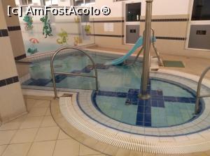 [P46] Brădet Ensana Health Spa Hotel - centrul SPA; bazinul piticilor de la nivelul inferior » foto by Dragoș_MD
 - 
<span class="allrVoted glyphicon glyphicon-heart hidden" id="av1270716"></span>
<a class="m-l-10 hidden" id="sv1270716" onclick="voting_Foto_DelVot(,1270716,2341)" role="button">șterge vot <span class="glyphicon glyphicon-remove"></span></a>
<a id="v91270716" class=" c-red"  onclick="voting_Foto_SetVot(1270716)" role="button"><span class="glyphicon glyphicon-heart-empty"></span> <b>LIKE</b> = Votează poza</a> <img class="hidden"  id="f1270716W9" src="/imagini/loader.gif" border="0" /><span class="AjErrMes hidden" id="e1270716ErM"></span>