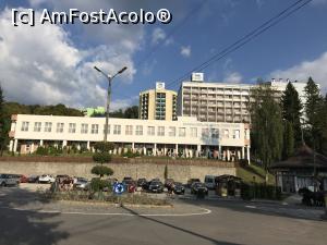 [P09] Hotelul vazut de langa Lacul Ursu » foto by bubica*
 - 
<span class="allrVoted glyphicon glyphicon-heart hidden" id="av1134084"></span>
<a class="m-l-10 hidden" id="sv1134084" onclick="voting_Foto_DelVot(,1134084,2341)" role="button">șterge vot <span class="glyphicon glyphicon-remove"></span></a>
<a id="v91134084" class=" c-red"  onclick="voting_Foto_SetVot(1134084)" role="button"><span class="glyphicon glyphicon-heart-empty"></span> <b>LIKE</b> = Votează poza</a> <img class="hidden"  id="f1134084W9" src="/imagini/loader.gif" border="0" /><span class="AjErrMes hidden" id="e1134084ErM"></span>