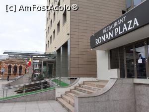 [P12] Roman Plaza » foto by Mioritik
 - 
<span class="allrVoted glyphicon glyphicon-heart hidden" id="av1275359"></span>
<a class="m-l-10 hidden" id="sv1275359" onclick="voting_Foto_DelVot(,1275359,2346)" role="button">șterge vot <span class="glyphicon glyphicon-remove"></span></a>
<a id="v91275359" class=" c-red"  onclick="voting_Foto_SetVot(1275359)" role="button"><span class="glyphicon glyphicon-heart-empty"></span> <b>LIKE</b> = Votează poza</a> <img class="hidden"  id="f1275359W9" src="/imagini/loader.gif" border="0" /><span class="AjErrMes hidden" id="e1275359ErM"></span>
