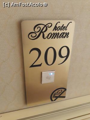 [P16] Roman Plaza » foto by Mioritik
 - 
<span class="allrVoted glyphicon glyphicon-heart hidden" id="av1275363"></span>
<a class="m-l-10 hidden" id="sv1275363" onclick="voting_Foto_DelVot(,1275363,2346)" role="button">șterge vot <span class="glyphicon glyphicon-remove"></span></a>
<a id="v91275363" class=" c-red"  onclick="voting_Foto_SetVot(1275363)" role="button"><span class="glyphicon glyphicon-heart-empty"></span> <b>LIKE</b> = Votează poza</a> <img class="hidden"  id="f1275363W9" src="/imagini/loader.gif" border="0" /><span class="AjErrMes hidden" id="e1275363ErM"></span>
