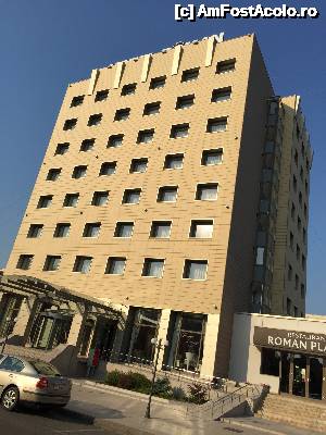 [P19] Hotel Roman Plaza » foto by Dan&Ema
 - 
<span class="allrVoted glyphicon glyphicon-heart hidden" id="av635586"></span>
<a class="m-l-10 hidden" id="sv635586" onclick="voting_Foto_DelVot(,635586,2346)" role="button">șterge vot <span class="glyphicon glyphicon-remove"></span></a>
<a id="v9635586" class=" c-red"  onclick="voting_Foto_SetVot(635586)" role="button"><span class="glyphicon glyphicon-heart-empty"></span> <b>LIKE</b> = Votează poza</a> <img class="hidden"  id="f635586W9" src="/imagini/loader.gif" border="0" /><span class="AjErrMes hidden" id="e635586ErM"></span>