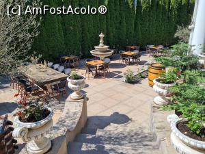 [P24] Si inca o poza cu terasa. Au o masa din lemn masiv superba! » foto by DOINITA
 - 
<span class="allrVoted glyphicon glyphicon-heart hidden" id="av1366075"></span>
<a class="m-l-10 hidden" id="sv1366075" onclick="voting_Foto_DelVot(,1366075,2346)" role="button">șterge vot <span class="glyphicon glyphicon-remove"></span></a>
<a id="v91366075" class=" c-red"  onclick="voting_Foto_SetVot(1366075)" role="button"><span class="glyphicon glyphicon-heart-empty"></span> <b>LIKE</b> = Votează poza</a> <img class="hidden"  id="f1366075W9" src="/imagini/loader.gif" border="0" /><span class="AjErrMes hidden" id="e1366075ErM"></span>