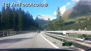 [P09] Pasul San Bernardino. In față Piz Uccello » foto by Mika
 - 
<span class="allrVoted glyphicon glyphicon-heart hidden" id="av1064621"></span>
<a class="m-l-10 hidden" id="sv1064621" onclick="voting_Foto_DelVot(,1064621,2363)" role="button">șterge vot <span class="glyphicon glyphicon-remove"></span></a>
<a id="v91064621" class=" c-red"  onclick="voting_Foto_SetVot(1064621)" role="button"><span class="glyphicon glyphicon-heart-empty"></span> <b>LIKE</b> = Votează poza</a> <img class="hidden"  id="f1064621W9" src="/imagini/loader.gif" border="0" /><span class="AjErrMes hidden" id="e1064621ErM"></span>