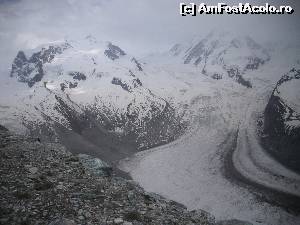 [P12] Râul de gheaţă-imagine de pe Gornergrat » foto by GIN2015*
 - 
<span class="allrVoted glyphicon glyphicon-heart hidden" id="av656970"></span>
<a class="m-l-10 hidden" id="sv656970" onclick="voting_Foto_DelVot(,656970,2363)" role="button">șterge vot <span class="glyphicon glyphicon-remove"></span></a>
<a id="v9656970" class=" c-red"  onclick="voting_Foto_SetVot(656970)" role="button"><span class="glyphicon glyphicon-heart-empty"></span> <b>LIKE</b> = Votează poza</a> <img class="hidden"  id="f656970W9" src="/imagini/loader.gif" border="0" /><span class="AjErrMes hidden" id="e656970ErM"></span>