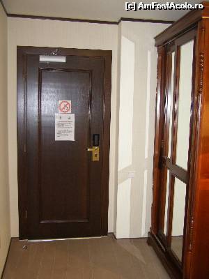 [P08] RoF - Levoslav House Hotel, Sibiu, Romania » foto by RoF*
 - 
<span class="allrVoted glyphicon glyphicon-heart hidden" id="av607780"></span>
<a class="m-l-10 hidden" id="sv607780" onclick="voting_Foto_DelVot(,607780,2365)" role="button">șterge vot <span class="glyphicon glyphicon-remove"></span></a>
<a id="v9607780" class=" c-red"  onclick="voting_Foto_SetVot(607780)" role="button"><span class="glyphicon glyphicon-heart-empty"></span> <b>LIKE</b> = Votează poza</a> <img class="hidden"  id="f607780W9" src="/imagini/loader.gif" border="0" /><span class="AjErrMes hidden" id="e607780ErM"></span>