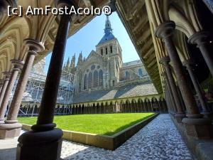 [P37] Claustrul și Biserica Mănăstirii » foto by Mika
 - 
<span class="allrVoted glyphicon glyphicon-heart hidden" id="av1259570"></span>
<a class="m-l-10 hidden" id="sv1259570" onclick="voting_Foto_DelVot(,1259570,2372)" role="button">șterge vot <span class="glyphicon glyphicon-remove"></span></a>
<a id="v91259570" class=" c-red"  onclick="voting_Foto_SetVot(1259570)" role="button"><span class="glyphicon glyphicon-heart-empty"></span> <b>LIKE</b> = Votează poza</a> <img class="hidden"  id="f1259570W9" src="/imagini/loader.gif" border="0" /><span class="AjErrMes hidden" id="e1259570ErM"></span>