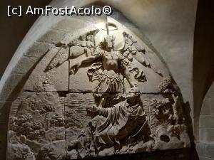 [P41] Episcopul Aubert și Arhanghelul Mihai » foto by Mika
 - 
<span class="allrVoted glyphicon glyphicon-heart hidden" id="av1259574"></span>
<a class="m-l-10 hidden" id="sv1259574" onclick="voting_Foto_DelVot(,1259574,2372)" role="button">șterge vot <span class="glyphicon glyphicon-remove"></span></a>
<a id="v91259574" class=" c-red"  onclick="voting_Foto_SetVot(1259574)" role="button"><span class="glyphicon glyphicon-heart-empty"></span> <b>LIKE</b> = Votează poza</a> <img class="hidden"  id="f1259574W9" src="/imagini/loader.gif" border="0" /><span class="AjErrMes hidden" id="e1259574ErM"></span>