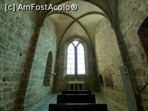 [P44] Capela Sainte Madeleine » foto by Mika
 - 
<span class="allrVoted glyphicon glyphicon-heart hidden" id="av1259577"></span>
<a class="m-l-10 hidden" id="sv1259577" onclick="voting_Foto_DelVot(,1259577,2372)" role="button">șterge vot <span class="glyphicon glyphicon-remove"></span></a>
<a id="v91259577" class=" c-red"  onclick="voting_Foto_SetVot(1259577)" role="button"><span class="glyphicon glyphicon-heart-empty"></span> <b>LIKE</b> = Votează poza</a> <img class="hidden"  id="f1259577W9" src="/imagini/loader.gif" border="0" /><span class="AjErrMes hidden" id="e1259577ErM"></span>