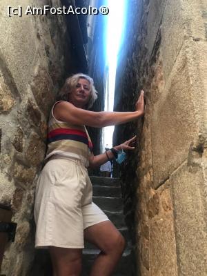 [P60] O mică alee printre două case din sat » foto by Mika
 - 
<span class="allrVoted glyphicon glyphicon-heart hidden" id="av1259593"></span>
<a class="m-l-10 hidden" id="sv1259593" onclick="voting_Foto_DelVot(,1259593,2372)" role="button">șterge vot <span class="glyphicon glyphicon-remove"></span></a>
<a id="v91259593" class=" c-red"  onclick="voting_Foto_SetVot(1259593)" role="button"><span class="glyphicon glyphicon-heart-empty"></span> <b>LIKE</b> = Votează poza</a> <img class="hidden"  id="f1259593W9" src="/imagini/loader.gif" border="0" /><span class="AjErrMes hidden" id="e1259593ErM"></span>