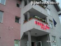 [P01] hotel Eden- vedere din strada » foto by kmy
 - 
<span class="allrVoted glyphicon glyphicon-heart hidden" id="av54232"></span>
<a class="m-l-10 hidden" id="sv54232" onclick="voting_Foto_DelVot(,54232,2426)" role="button">șterge vot <span class="glyphicon glyphicon-remove"></span></a>
<a id="v954232" class=" c-red"  onclick="voting_Foto_SetVot(54232)" role="button"><span class="glyphicon glyphicon-heart-empty"></span> <b>LIKE</b> = Votează poza</a> <img class="hidden"  id="f54232W9" src="/imagini/loader.gif" border="0" /><span class="AjErrMes hidden" id="e54232ErM"></span>