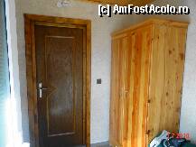 [P01] holul de la intrarea in casuta » foto by cosminp
 - 
<span class="allrVoted glyphicon glyphicon-heart hidden" id="av102674"></span>
<a class="m-l-10 hidden" id="sv102674" onclick="voting_Foto_DelVot(,102674,2426)" role="button">șterge vot <span class="glyphicon glyphicon-remove"></span></a>
<a id="v9102674" class=" c-red"  onclick="voting_Foto_SetVot(102674)" role="button"><span class="glyphicon glyphicon-heart-empty"></span> <b>LIKE</b> = Votează poza</a> <img class="hidden"  id="f102674W9" src="/imagini/loader.gif" border="0" /><span class="AjErrMes hidden" id="e102674ErM"></span>