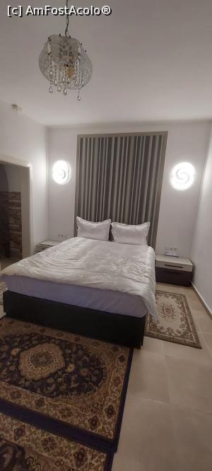 [P22] Dormitorul apartamentului 2 » foto by cris1982
 - 
<span class="allrVoted glyphicon glyphicon-heart hidden" id="av1355290"></span>
<a class="m-l-10 hidden" id="sv1355290" onclick="voting_Foto_DelVot(,1355290,2429)" role="button">șterge vot <span class="glyphicon glyphicon-remove"></span></a>
<a id="v91355290" class=" c-red"  onclick="voting_Foto_SetVot(1355290)" role="button"><span class="glyphicon glyphicon-heart-empty"></span> <b>LIKE</b> = Votează poza</a> <img class="hidden"  id="f1355290W9" src="/imagini/loader.gif" border="0" /><span class="AjErrMes hidden" id="e1355290ErM"></span>