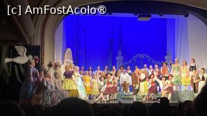 [P15] Opera Brasov. Premiera Vanzatorul de Pasari. » foto by Floria
 - 
<span class="allrVoted glyphicon glyphicon-heart hidden" id="av1484972"></span>
<a class="m-l-10 hidden" id="sv1484972" onclick="voting_Foto_DelVot(,1484972,2429)" role="button">șterge vot <span class="glyphicon glyphicon-remove"></span></a>
<a id="v91484972" class=" c-red"  onclick="voting_Foto_SetVot(1484972)" role="button"><span class="glyphicon glyphicon-heart-empty"></span> <b>LIKE</b> = Votează poza</a> <img class="hidden"  id="f1484972W9" src="/imagini/loader.gif" border="0" /><span class="AjErrMes hidden" id="e1484972ErM"></span>