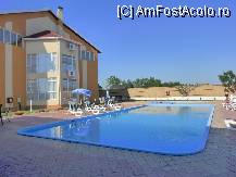 [P15] piscina din curtea interioara a hotelului imbie  la scaldat » foto by TORA INGRID
 - 
<span class="allrVoted glyphicon glyphicon-heart hidden" id="av81740"></span>
<a class="m-l-10 hidden" id="sv81740" onclick="voting_Foto_DelVot(,81740,2441)" role="button">șterge vot <span class="glyphicon glyphicon-remove"></span></a>
<a id="v981740" class=" c-red"  onclick="voting_Foto_SetVot(81740)" role="button"><span class="glyphicon glyphicon-heart-empty"></span> <b>LIKE</b> = Votează poza</a> <img class="hidden"  id="f81740W9" src="/imagini/loader.gif" border="0" /><span class="AjErrMes hidden" id="e81740ErM"></span>
