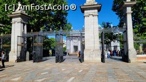 [P27] Puerta de la Independencia - una dintre intrările în parcul Retiro » foto by k-lator
 - 
<span class="allrVoted glyphicon glyphicon-heart hidden" id="av1373688"></span>
<a class="m-l-10 hidden" id="sv1373688" onclick="voting_Foto_DelVot(,1373688,2442)" role="button">șterge vot <span class="glyphicon glyphicon-remove"></span></a>
<a id="v91373688" class=" c-red"  onclick="voting_Foto_SetVot(1373688)" role="button"><span class="glyphicon glyphicon-heart-empty"></span> <b>LIKE</b> = Votează poza</a> <img class="hidden"  id="f1373688W9" src="/imagini/loader.gif" border="0" /><span class="AjErrMes hidden" id="e1373688ErM"></span>