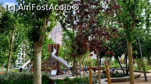 [P58] Un parc șic - lângă piața Spaniei » foto by k-lator
 - 
<span class="allrVoted glyphicon glyphicon-heart hidden" id="av1373719"></span>
<a class="m-l-10 hidden" id="sv1373719" onclick="voting_Foto_DelVot(,1373719,2442)" role="button">șterge vot <span class="glyphicon glyphicon-remove"></span></a>
<a id="v91373719" class=" c-red"  onclick="voting_Foto_SetVot(1373719)" role="button"><span class="glyphicon glyphicon-heart-empty"></span> <b>LIKE</b> = Votează poza</a> <img class="hidden"  id="f1373719W9" src="/imagini/loader.gif" border="0" /><span class="AjErrMes hidden" id="e1373719ErM"></span>