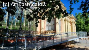 [P24] Palacio de Cristal - intrare pentru persoane cu dizabilități » foto by k-lator
 - 
<span class="allrVoted glyphicon glyphicon-heart hidden" id="av1376189"></span>
<a class="m-l-10 hidden" id="sv1376189" onclick="voting_Foto_DelVot(,1376189,2442)" role="button">șterge vot <span class="glyphicon glyphicon-remove"></span></a>
<a id="v91376189" class=" c-red"  onclick="voting_Foto_SetVot(1376189)" role="button"><span class="glyphicon glyphicon-heart-empty"></span> <b>LIKE</b> = Votează poza</a> <img class="hidden"  id="f1376189W9" src="/imagini/loader.gif" border="0" /><span class="AjErrMes hidden" id="e1376189ErM"></span>
