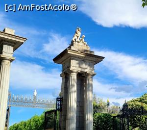 [P50] Puerta de la Independencia - detaliu stâlp central » foto by k-lator
 - 
<span class="allrVoted glyphicon glyphicon-heart hidden" id="av1376215"></span>
<a class="m-l-10 hidden" id="sv1376215" onclick="voting_Foto_DelVot(,1376215,2442)" role="button">șterge vot <span class="glyphicon glyphicon-remove"></span></a>
<a id="v91376215" class=" c-red"  onclick="voting_Foto_SetVot(1376215)" role="button"><span class="glyphicon glyphicon-heart-empty"></span> <b>LIKE</b> = Votează poza</a> <img class="hidden"  id="f1376215W9" src="/imagini/loader.gif" border="0" /><span class="AjErrMes hidden" id="e1376215ErM"></span>