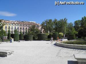 [P16] Plaza de Oriente » foto by barbu minel
 - 
<span class="allrVoted glyphicon glyphicon-heart hidden" id="av338297"></span>
<a class="m-l-10 hidden" id="sv338297" onclick="voting_Foto_DelVot(,338297,2442)" role="button">șterge vot <span class="glyphicon glyphicon-remove"></span></a>
<a id="v9338297" class=" c-red"  onclick="voting_Foto_SetVot(338297)" role="button"><span class="glyphicon glyphicon-heart-empty"></span> <b>LIKE</b> = Votează poza</a> <img class="hidden"  id="f338297W9" src="/imagini/loader.gif" border="0" /><span class="AjErrMes hidden" id="e338297ErM"></span>
