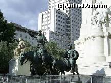 [P01] Madrid - Piata Spaniei, personajele lui Miguel de Cervantes. » foto by iulianic
 - 
<span class="allrVoted glyphicon glyphicon-heart hidden" id="av318231"></span>
<a class="m-l-10 hidden" id="sv318231" onclick="voting_Foto_DelVot(,318231,2442)" role="button">șterge vot <span class="glyphicon glyphicon-remove"></span></a>
<a id="v9318231" class=" c-red"  onclick="voting_Foto_SetVot(318231)" role="button"><span class="glyphicon glyphicon-heart-empty"></span> <b>LIKE</b> = Votează poza</a> <img class="hidden"  id="f318231W9" src="/imagini/loader.gif" border="0" /><span class="AjErrMes hidden" id="e318231ErM"></span>