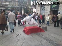 [P24] Priviti si admirati!!! Cum rezista domnul asta in aceasta pozitie??? » foto by alinaro
 - 
<span class="allrVoted glyphicon glyphicon-heart hidden" id="av328122"></span>
<a class="m-l-10 hidden" id="sv328122" onclick="voting_Foto_DelVot(,328122,2442)" role="button">șterge vot <span class="glyphicon glyphicon-remove"></span></a>
<a id="v9328122" class=" c-red"  onclick="voting_Foto_SetVot(328122)" role="button"><span class="glyphicon glyphicon-heart-empty"></span> <b>LIKE</b> = Votează poza</a> <img class="hidden"  id="f328122W9" src="/imagini/loader.gif" border="0" /><span class="AjErrMes hidden" id="e328122ErM"></span>