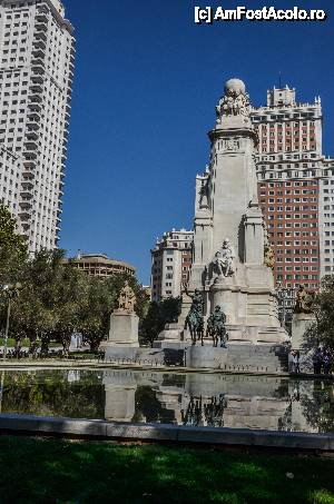 [P48] Plaza de Espana » foto by Muffin2009*
 - 
<span class="allrVoted glyphicon glyphicon-heart hidden" id="av486535"></span>
<a class="m-l-10 hidden" id="sv486535" onclick="voting_Foto_DelVot(,486535,2442)" role="button">șterge vot <span class="glyphicon glyphicon-remove"></span></a>
<a id="v9486535" class=" c-red"  onclick="voting_Foto_SetVot(486535)" role="button"><span class="glyphicon glyphicon-heart-empty"></span> <b>LIKE</b> = Votează poza</a> <img class="hidden"  id="f486535W9" src="/imagini/loader.gif" border="0" /><span class="AjErrMes hidden" id="e486535ErM"></span>