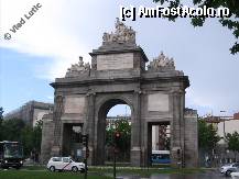 [P37] Glorieta Puerta de Toledo » foto by Lutyk
 - 
<span class="allrVoted glyphicon glyphicon-heart hidden" id="av320548"></span>
<a class="m-l-10 hidden" id="sv320548" onclick="voting_Foto_DelVot(,320548,2442)" role="button">șterge vot <span class="glyphicon glyphicon-remove"></span></a>
<a id="v9320548" class=" c-red"  onclick="voting_Foto_SetVot(320548)" role="button"><span class="glyphicon glyphicon-heart-empty"></span> <b>LIKE</b> = Votează poza</a> <img class="hidden"  id="f320548W9" src="/imagini/loader.gif" border="0" /><span class="AjErrMes hidden" id="e320548ErM"></span>