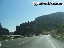 [P03] Pe autostrada in zona muntilor Sierra Nevada - Spania » foto by yuly68*
 - 
<span class="allrVoted glyphicon glyphicon-heart hidden" id="av389076"></span>
<a class="m-l-10 hidden" id="sv389076" onclick="voting_Foto_DelVot(,389076,2442)" role="button">șterge vot <span class="glyphicon glyphicon-remove"></span></a>
<a id="v9389076" class=" c-red"  onclick="voting_Foto_SetVot(389076)" role="button"><span class="glyphicon glyphicon-heart-empty"></span> <b>LIKE</b> = Votează poza</a> <img class="hidden"  id="f389076W9" src="/imagini/loader.gif" border="0" /><span class="AjErrMes hidden" id="e389076ErM"></span>