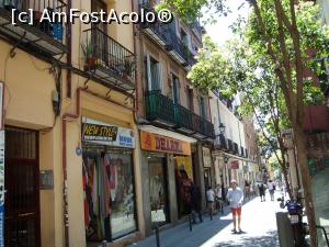 [P02] Lavapies -strada Maison de Paredes, o strada cu vechi legende, unde eu cautam cea mai veche taverna din Madrid de la 1830 » foto by mireille
 - 
<span class="allrVoted glyphicon glyphicon-heart hidden" id="av712611"></span>
<a class="m-l-10 hidden" id="sv712611" onclick="voting_Foto_DelVot(,712611,2442)" role="button">șterge vot <span class="glyphicon glyphicon-remove"></span></a>
<a id="v9712611" class=" c-red"  onclick="voting_Foto_SetVot(712611)" role="button"><span class="glyphicon glyphicon-heart-empty"></span> <b>LIKE</b> = Votează poza</a> <img class="hidden"  id="f712611W9" src="/imagini/loader.gif" border="0" /><span class="AjErrMes hidden" id="e712611ErM"></span>