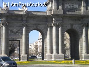 [P04] Puerta Alcala » foto by didona_stelea
 - 
<span class="allrVoted glyphicon glyphicon-heart hidden" id="av726070"></span>
<a class="m-l-10 hidden" id="sv726070" onclick="voting_Foto_DelVot(,726070,2442)" role="button">șterge vot <span class="glyphicon glyphicon-remove"></span></a>
<a id="v9726070" class=" c-red"  onclick="voting_Foto_SetVot(726070)" role="button"><span class="glyphicon glyphicon-heart-empty"></span> <b>LIKE</b> = Votează poza</a> <img class="hidden"  id="f726070W9" src="/imagini/loader.gif" border="0" /><span class="AjErrMes hidden" id="e726070ErM"></span>