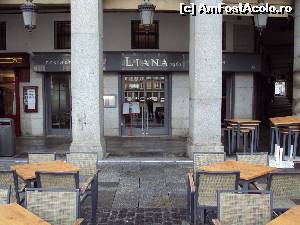 [P05] Restaurantul Liana, unul din numeroasele localuri ce mărginesc Plaza Mayor.  » foto by Carmen Ion
 - 
<span class="allrVoted glyphicon glyphicon-heart hidden" id="av612931"></span>
<a class="m-l-10 hidden" id="sv612931" onclick="voting_Foto_DelVot(,612931,2442)" role="button">șterge vot <span class="glyphicon glyphicon-remove"></span></a>
<a id="v9612931" class=" c-red"  onclick="voting_Foto_SetVot(612931)" role="button"><span class="glyphicon glyphicon-heart-empty"></span> <b>LIKE</b> = Votează poza</a> <img class="hidden"  id="f612931W9" src="/imagini/loader.gif" border="0" /><span class="AjErrMes hidden" id="e612931ErM"></span>