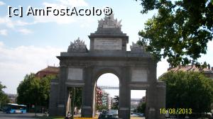 [P01] Puerta de Toledo.  » foto by cristina47*
 - 
<span class="allrVoted glyphicon glyphicon-heart hidden" id="av743293"></span>
<a class="m-l-10 hidden" id="sv743293" onclick="voting_Foto_DelVot(,743293,2442)" role="button">șterge vot <span class="glyphicon glyphicon-remove"></span></a>
<a id="v9743293" class=" c-red"  onclick="voting_Foto_SetVot(743293)" role="button"><span class="glyphicon glyphicon-heart-empty"></span> <b>LIKE</b> = Votează poza</a> <img class="hidden"  id="f743293W9" src="/imagini/loader.gif" border="0" /><span class="AjErrMes hidden" id="e743293ErM"></span>