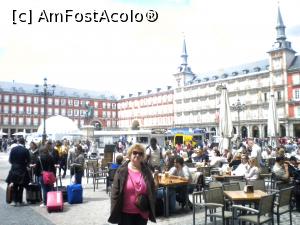 [P01] piata acum plina de turisti, candva locul executiiilor » foto by rodirodicuta
 - 
<span class="allrVoted glyphicon glyphicon-heart hidden" id="av739622"></span>
<a class="m-l-10 hidden" id="sv739622" onclick="voting_Foto_DelVot(,739622,2442)" role="button">șterge vot <span class="glyphicon glyphicon-remove"></span></a>
<a id="v9739622" class=" c-red"  onclick="voting_Foto_SetVot(739622)" role="button"><span class="glyphicon glyphicon-heart-empty"></span> <b>LIKE</b> = Votează poza</a> <img class="hidden"  id="f739622W9" src="/imagini/loader.gif" border="0" /><span class="AjErrMes hidden" id="e739622ErM"></span>