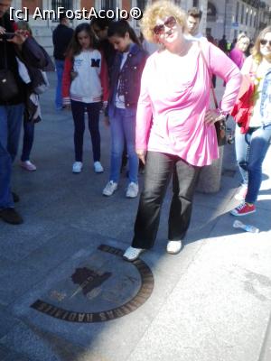 [P20] daca esti in MADRID, musai sa calci aici. km 0, in fata PRIMARIEI in PUERTA DEL SOL » foto by rodirodicuta
 - 
<span class="allrVoted glyphicon glyphicon-heart hidden" id="av739641"></span>
<a class="m-l-10 hidden" id="sv739641" onclick="voting_Foto_DelVot(,739641,2442)" role="button">șterge vot <span class="glyphicon glyphicon-remove"></span></a>
<a id="v9739641" class=" c-red"  onclick="voting_Foto_SetVot(739641)" role="button"><span class="glyphicon glyphicon-heart-empty"></span> <b>LIKE</b> = Votează poza</a> <img class="hidden"  id="f739641W9" src="/imagini/loader.gif" border="0" /><span class="AjErrMes hidden" id="e739641ErM"></span>
