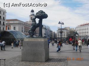 [P16] Statuia ursului<i> </i>(El Oso y El Madroño), Puerta del Sol » foto by irinad
 - 
<span class="allrVoted glyphicon glyphicon-heart hidden" id="av1277694"></span>
<a class="m-l-10 hidden" id="sv1277694" onclick="voting_Foto_DelVot(,1277694,2442)" role="button">șterge vot <span class="glyphicon glyphicon-remove"></span></a>
<a id="v91277694" class=" c-red"  onclick="voting_Foto_SetVot(1277694)" role="button"><span class="glyphicon glyphicon-heart-empty"></span> <b>LIKE</b> = Votează poza</a> <img class="hidden"  id="f1277694W9" src="/imagini/loader.gif" border="0" /><span class="AjErrMes hidden" id="e1277694ErM"></span>