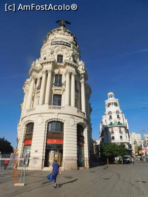 [P17] Clădirea Metropolis » foto by irinad
 - 
<span class="allrVoted glyphicon glyphicon-heart hidden" id="av1277695"></span>
<a class="m-l-10 hidden" id="sv1277695" onclick="voting_Foto_DelVot(,1277695,2442)" role="button">șterge vot <span class="glyphicon glyphicon-remove"></span></a>
<a id="v91277695" class=" c-red"  onclick="voting_Foto_SetVot(1277695)" role="button"><span class="glyphicon glyphicon-heart-empty"></span> <b>LIKE</b> = Votează poza</a> <img class="hidden"  id="f1277695W9" src="/imagini/loader.gif" border="0" /><span class="AjErrMes hidden" id="e1277695ErM"></span>