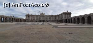 [P06] Curtea interioară a Palacio Real » foto by irinad
 - 
<span class="allrVoted glyphicon glyphicon-heart hidden" id="av1277684"></span>
<a class="m-l-10 hidden" id="sv1277684" onclick="voting_Foto_DelVot(,1277684,2442)" role="button">șterge vot <span class="glyphicon glyphicon-remove"></span></a>
<a id="v91277684" class=" c-red"  onclick="voting_Foto_SetVot(1277684)" role="button"><span class="glyphicon glyphicon-heart-empty"></span> <b>LIKE</b> = Votează poza</a> <img class="hidden"  id="f1277684W9" src="/imagini/loader.gif" border="0" /><span class="AjErrMes hidden" id="e1277684ErM"></span>