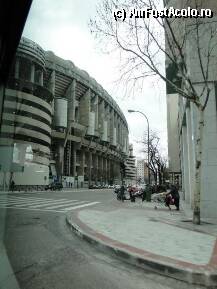 [P09] Santiago Bernabeu, din afara » foto by spezam
 - 
<span class="allrVoted glyphicon glyphicon-heart hidden" id="av72241"></span>
<a class="m-l-10 hidden" id="sv72241" onclick="voting_Foto_DelVot(,72241,2442)" role="button">șterge vot <span class="glyphicon glyphicon-remove"></span></a>
<a id="v972241" class=" c-red"  onclick="voting_Foto_SetVot(72241)" role="button"><span class="glyphicon glyphicon-heart-empty"></span> <b>LIKE</b> = Votează poza</a> <img class="hidden"  id="f72241W9" src="/imagini/loader.gif" border="0" /><span class="AjErrMes hidden" id="e72241ErM"></span>