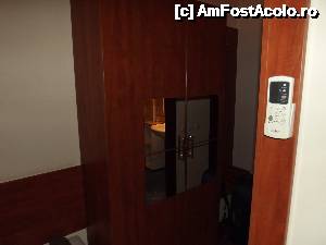 [P05] holul camerei cu telecomanda de la AC » foto by maximus1976
 - 
<span class="allrVoted glyphicon glyphicon-heart hidden" id="av479604"></span>
<a class="m-l-10 hidden" id="sv479604" onclick="voting_Foto_DelVot(,479604,2460)" role="button">șterge vot <span class="glyphicon glyphicon-remove"></span></a>
<a id="v9479604" class=" c-red"  onclick="voting_Foto_SetVot(479604)" role="button"><span class="glyphicon glyphicon-heart-empty"></span> <b>LIKE</b> = Votează poza</a> <img class="hidden"  id="f479604W9" src="/imagini/loader.gif" border="0" /><span class="AjErrMes hidden" id="e479604ErM"></span>