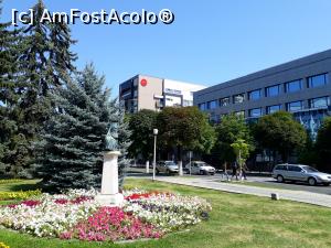 [P02] Ramada Ramnicu Valcea, in plan indepartat. » foto by Floria
 - 
<span class="allrVoted glyphicon glyphicon-heart hidden" id="av1327486"></span>
<a class="m-l-10 hidden" id="sv1327486" onclick="voting_Foto_DelVot(,1327486,2462)" role="button">șterge vot <span class="glyphicon glyphicon-remove"></span></a>
<a id="v91327486" class=" c-red"  onclick="voting_Foto_SetVot(1327486)" role="button"><span class="glyphicon glyphicon-heart-empty"></span> <b>LIKE</b> = Votează poza</a> <img class="hidden"  id="f1327486W9" src="/imagini/loader.gif" border="0" /><span class="AjErrMes hidden" id="e1327486ErM"></span>