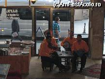 [P04] La restaurant » foto by lizuk
 - 
<span class="allrVoted glyphicon glyphicon-heart hidden" id="av24326"></span>
<a class="m-l-10 hidden" id="sv24326" onclick="voting_Foto_DelVot(,24326,2468)" role="button">șterge vot <span class="glyphicon glyphicon-remove"></span></a>
<a id="v924326" class=" c-red"  onclick="voting_Foto_SetVot(24326)" role="button"><span class="glyphicon glyphicon-heart-empty"></span> <b>LIKE</b> = Votează poza</a> <img class="hidden"  id="f24326W9" src="/imagini/loader.gif" border="0" /><span class="AjErrMes hidden" id="e24326ErM"></span>