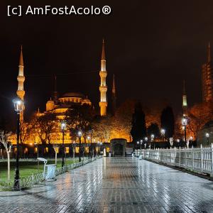 [P41] Moscheea Albastră - noaptea. » foto by Florris
 - 
<span class="allrVoted glyphicon glyphicon-heart hidden" id="av1133209"></span>
<a class="m-l-10 hidden" id="sv1133209" onclick="voting_Foto_DelVot(,1133209,2468)" role="button">șterge vot <span class="glyphicon glyphicon-remove"></span></a>
<a id="v91133209" class=" c-red"  onclick="voting_Foto_SetVot(1133209)" role="button"><span class="glyphicon glyphicon-heart-empty"></span> <b>LIKE</b> = Votează poza</a> <img class="hidden"  id="f1133209W9" src="/imagini/loader.gif" border="0" /><span class="AjErrMes hidden" id="e1133209ErM"></span>