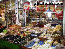 [P09] Imagine din bazarul din cartierul Uskudar din Istanbul, partea asiatică. » foto by bose
 - 
<span class="allrVoted glyphicon glyphicon-heart hidden" id="av141615"></span>
<a class="m-l-10 hidden" id="sv141615" onclick="voting_Foto_DelVot(,141615,2468)" role="button">șterge vot <span class="glyphicon glyphicon-remove"></span></a>
<a id="v9141615" class=" c-red"  onclick="voting_Foto_SetVot(141615)" role="button"><span class="glyphicon glyphicon-heart-empty"></span> <b>LIKE</b> = Votează poza</a> <img class="hidden"  id="f141615W9" src="/imagini/loader.gif" border="0" /><span class="AjErrMes hidden" id="e141615ErM"></span>