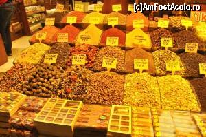[P25] In Spice Bazar vei gasi orice mirodenie doresti, preturile se negociaza, iar vanzatorii te servesc cu ceai si te invita numai sa le treci pragul si poate poate vei cumpara ceva.  » foto by alunelu69
 - 
<span class="allrVoted glyphicon glyphicon-heart hidden" id="av508661"></span>
<a class="m-l-10 hidden" id="sv508661" onclick="voting_Foto_DelVot(,508661,2468)" role="button">șterge vot <span class="glyphicon glyphicon-remove"></span></a>
<a id="v9508661" class=" c-red"  onclick="voting_Foto_SetVot(508661)" role="button"><span class="glyphicon glyphicon-heart-empty"></span> <b>LIKE</b> = Votează poza</a> <img class="hidden"  id="f508661W9" src="/imagini/loader.gif" border="0" /><span class="AjErrMes hidden" id="e508661ErM"></span>